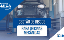 Oficina mecânica com elevadores, ferramentas e veículos em manutenção, representando a diversidade de riscos do negócio