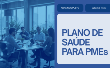 Equipe de uma pequena empresa reunida em escritório, representando a gestão do plano de saúde empresarial para PMEs